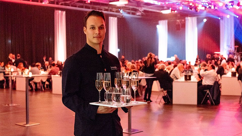 lemonpie-eventcatering-Galaabend-MB-Taxi-Messe_3673-960