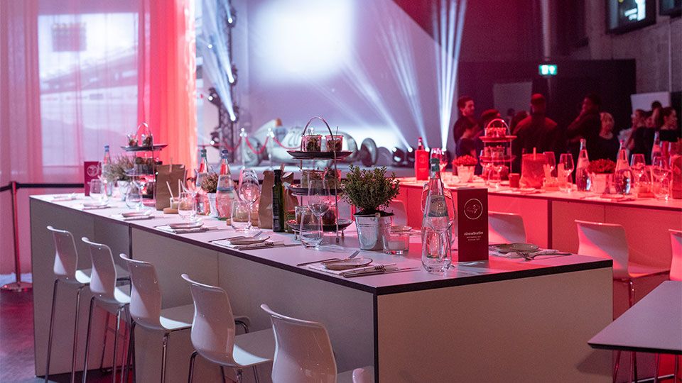 02__Abendveranstaltung_2019_6525-clean-960