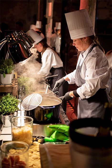 01_Ricola-Dinner_2019_5882-470