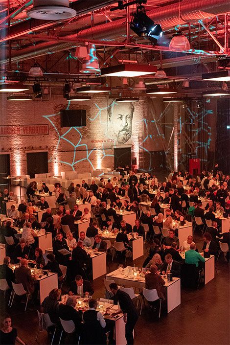 lemonpie-eventcatering-Galaabend-MB-Taxi-Messe_3733-470